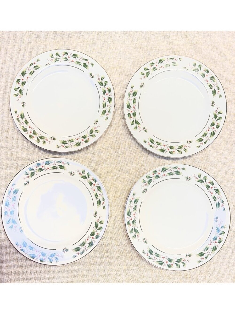 Royal Limited Holly Holiday Salad Plates Set 4 Porcelain Christmas Japan Caldor
